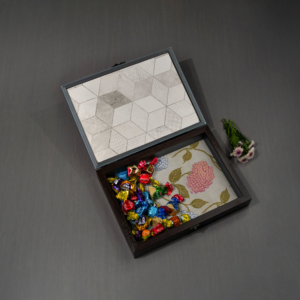 Gulmohar Utility Box