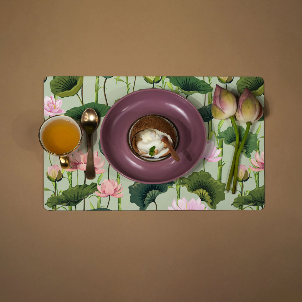 Green Ochard Rectangle Table Placemats